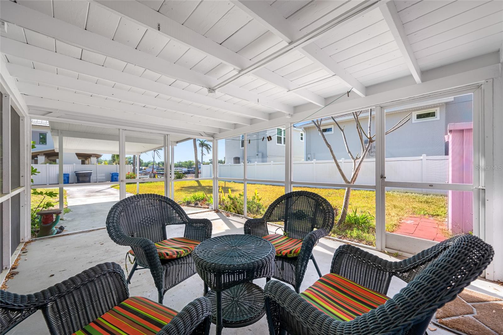 2827 1ST ST NE, ST PETERSBURG, FL, 33704