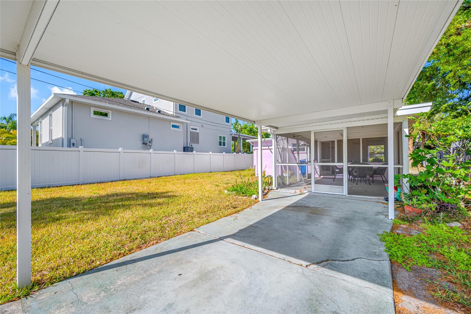 2827 1ST ST NE, ST PETERSBURG, FL, 33704