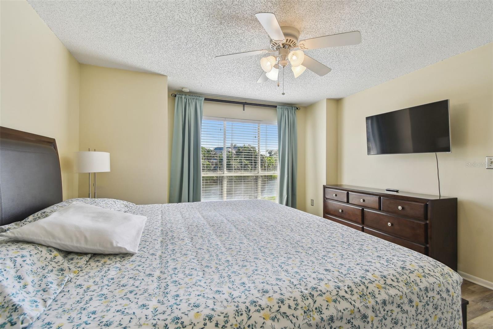 115 112TH AVE NE #1027, ST PETERSBURG, FL, 33716