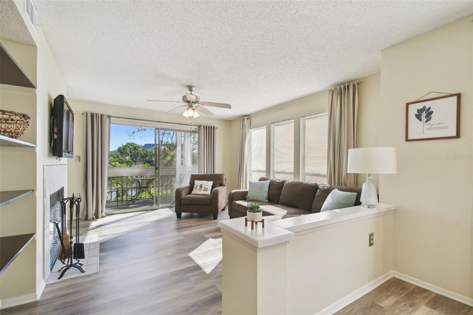 115 112TH AVE NE #1027, ST PETERSBURG, FL, 33716
