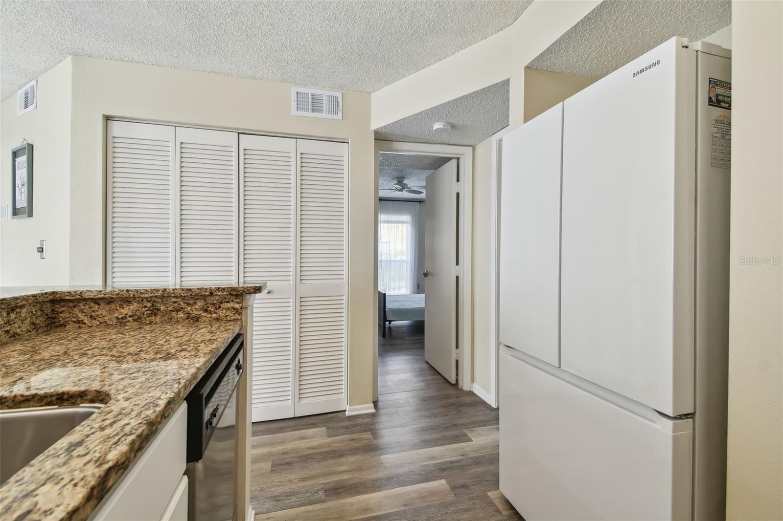 115 112TH AVE NE #1027, ST PETERSBURG, FL, 33716