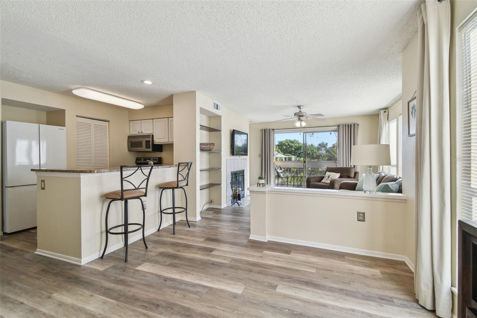 115 112TH AVE NE #1027, ST PETERSBURG, FL, 33716