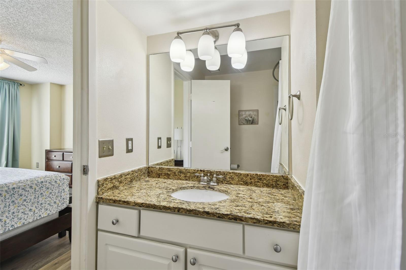 115 112TH AVE NE #1027, ST PETERSBURG, FL, 33716