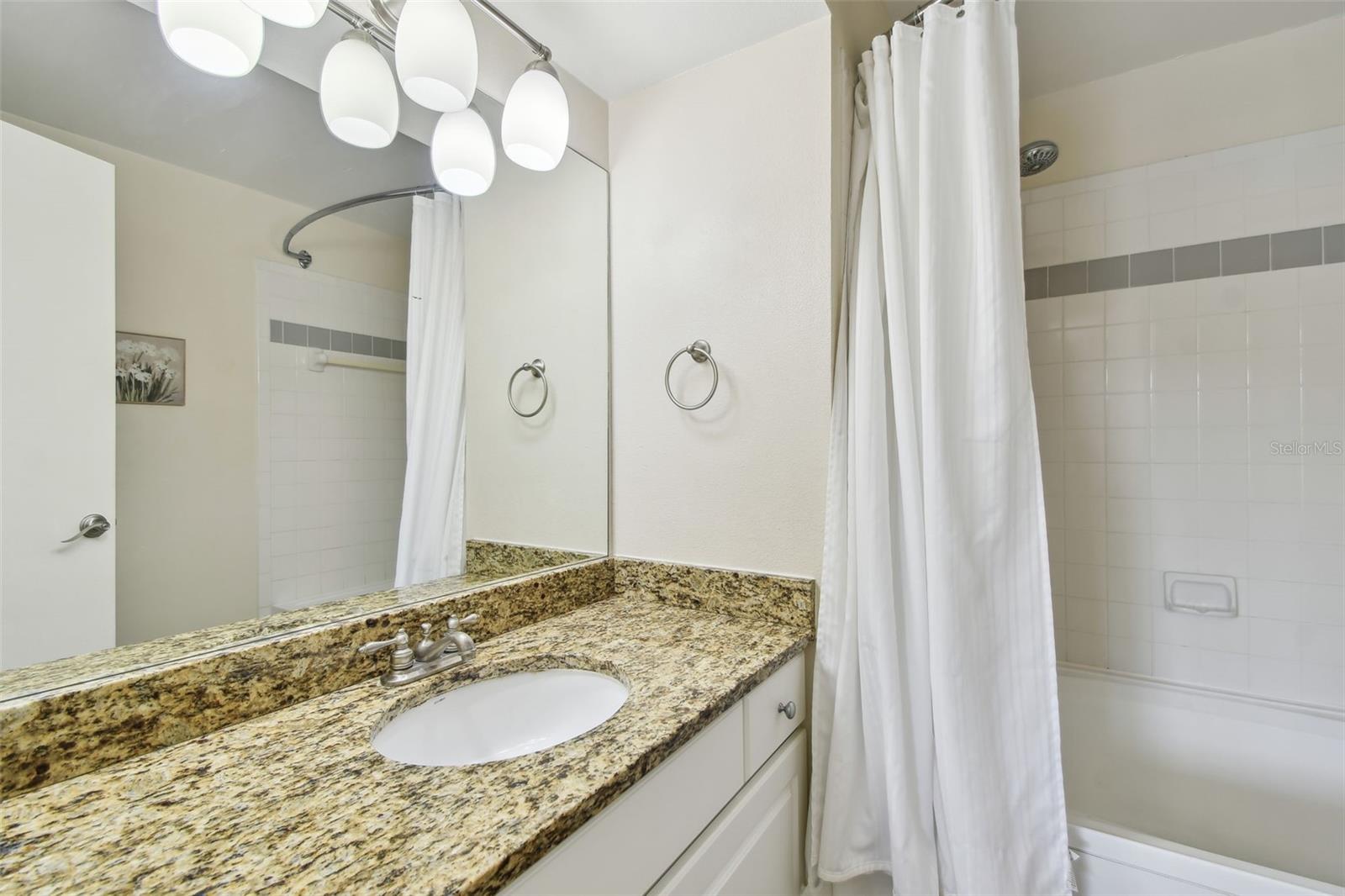 115 112TH AVE NE #1027, ST PETERSBURG, FL, 33716