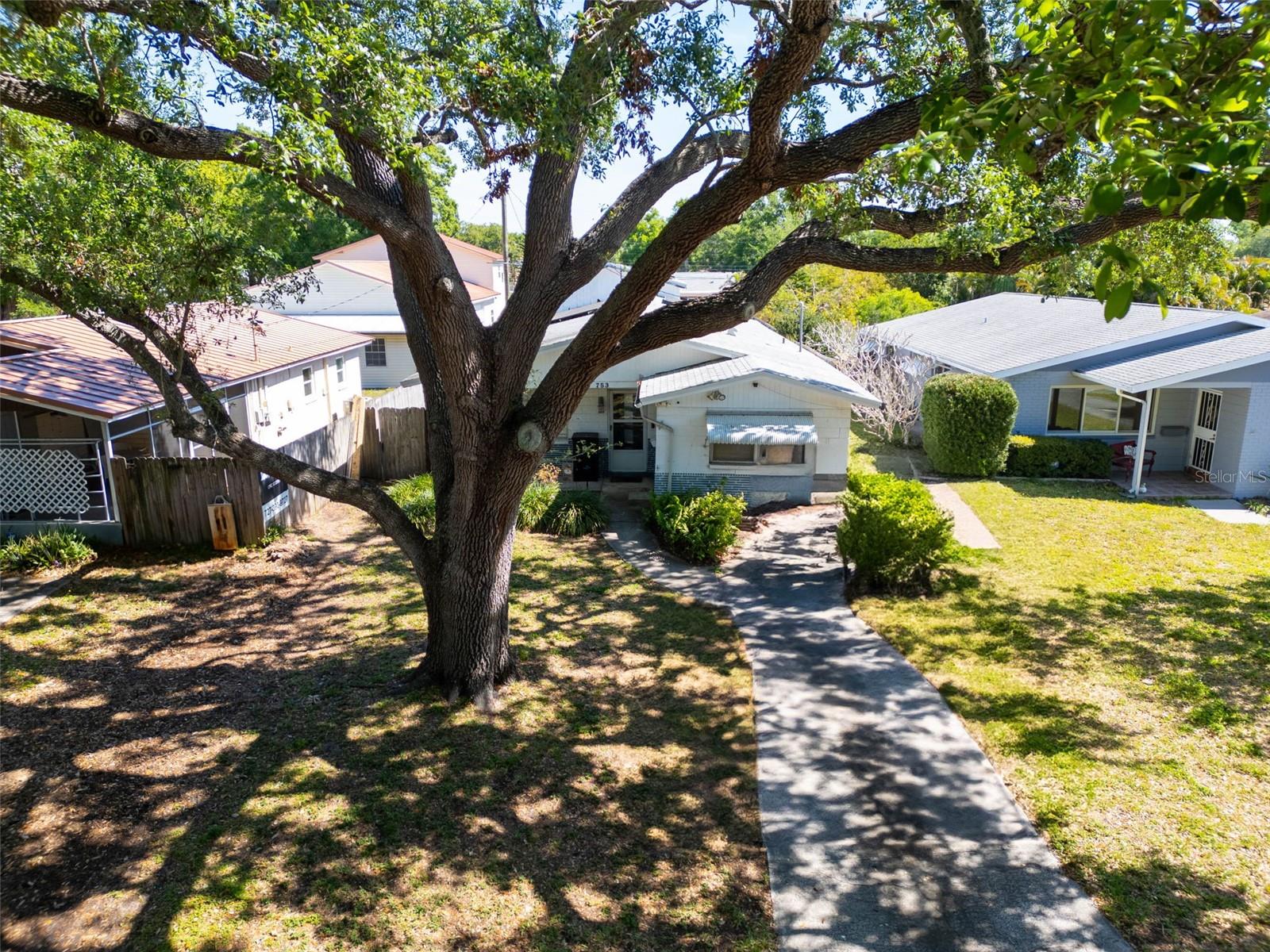 753 ALMEDA ST N, ST PETERSBURG, FL, 33702