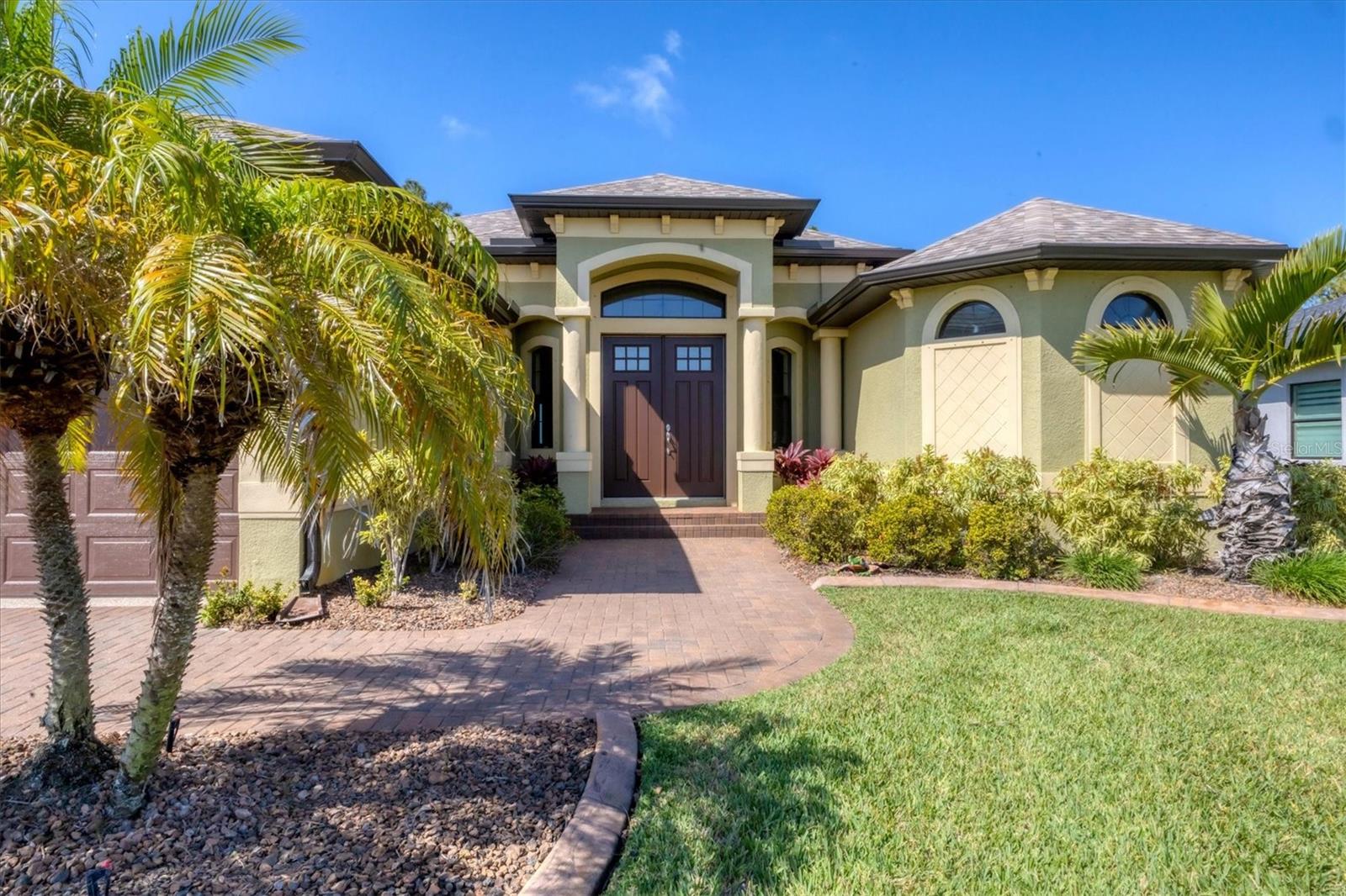 758 ROTONDA CIR, ROTONDA WEST, FL, 33947