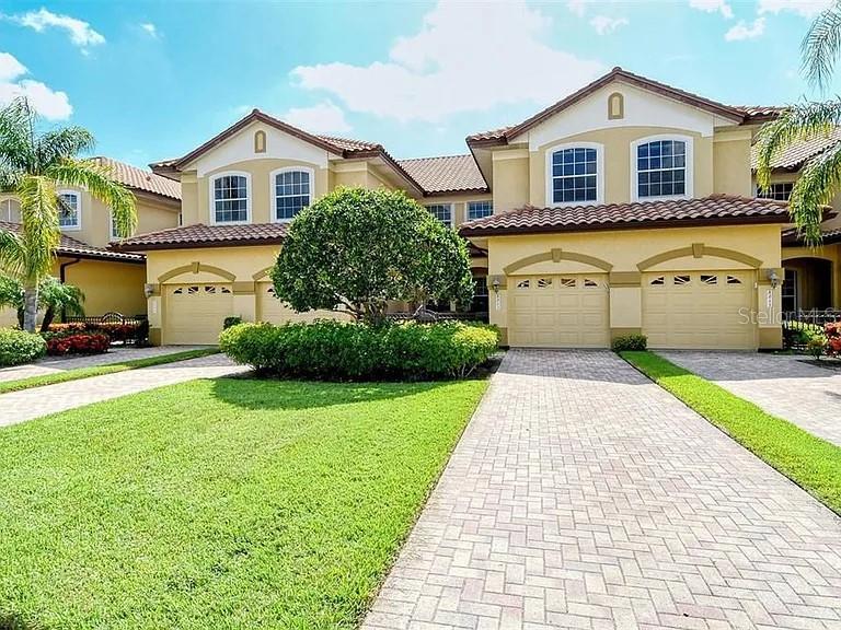 8263 MIRAMAR WAY, LAKEWOOD RANCH, FL, 34202