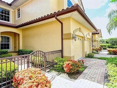 8263 MIRAMAR WAY, LAKEWOOD RANCH, FL, 34202