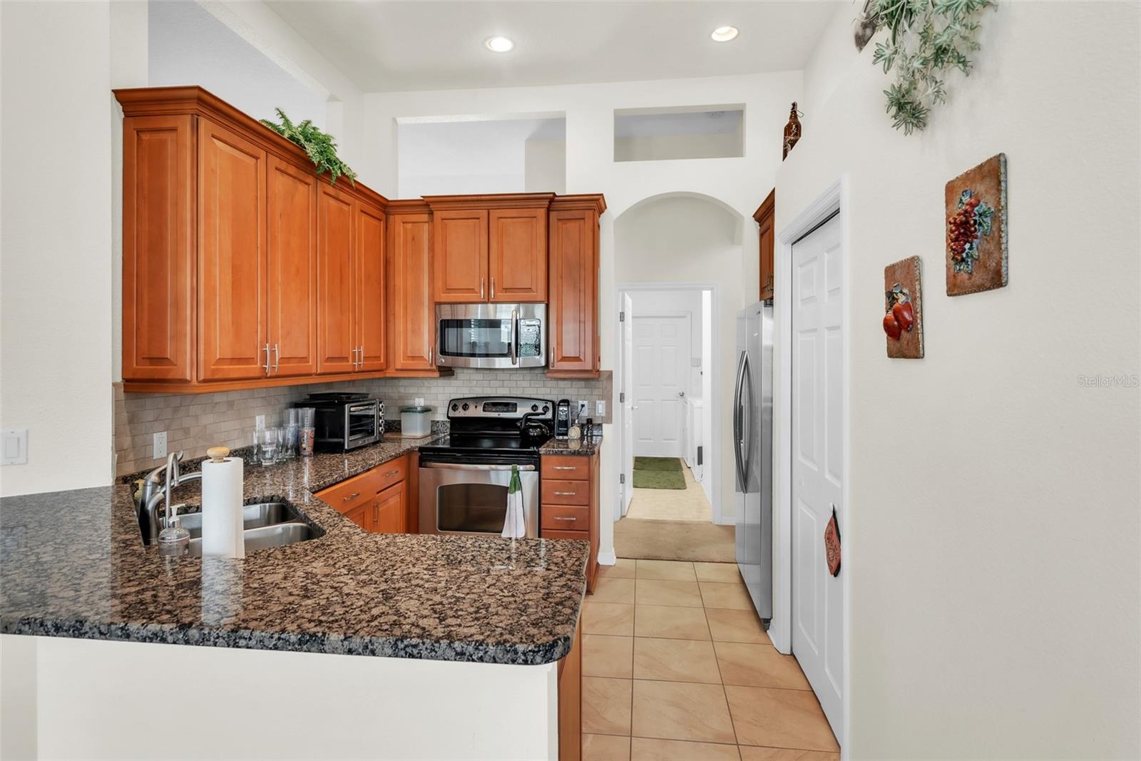 19106 ABERCORN PL, LUTZ, FL, 33558