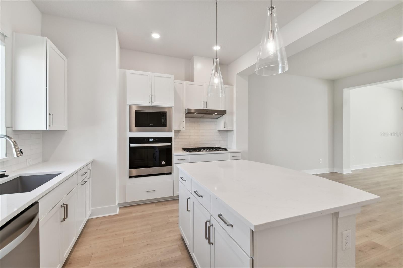 3130 4TH TER N, ST PETERSBURG, FL, 33713