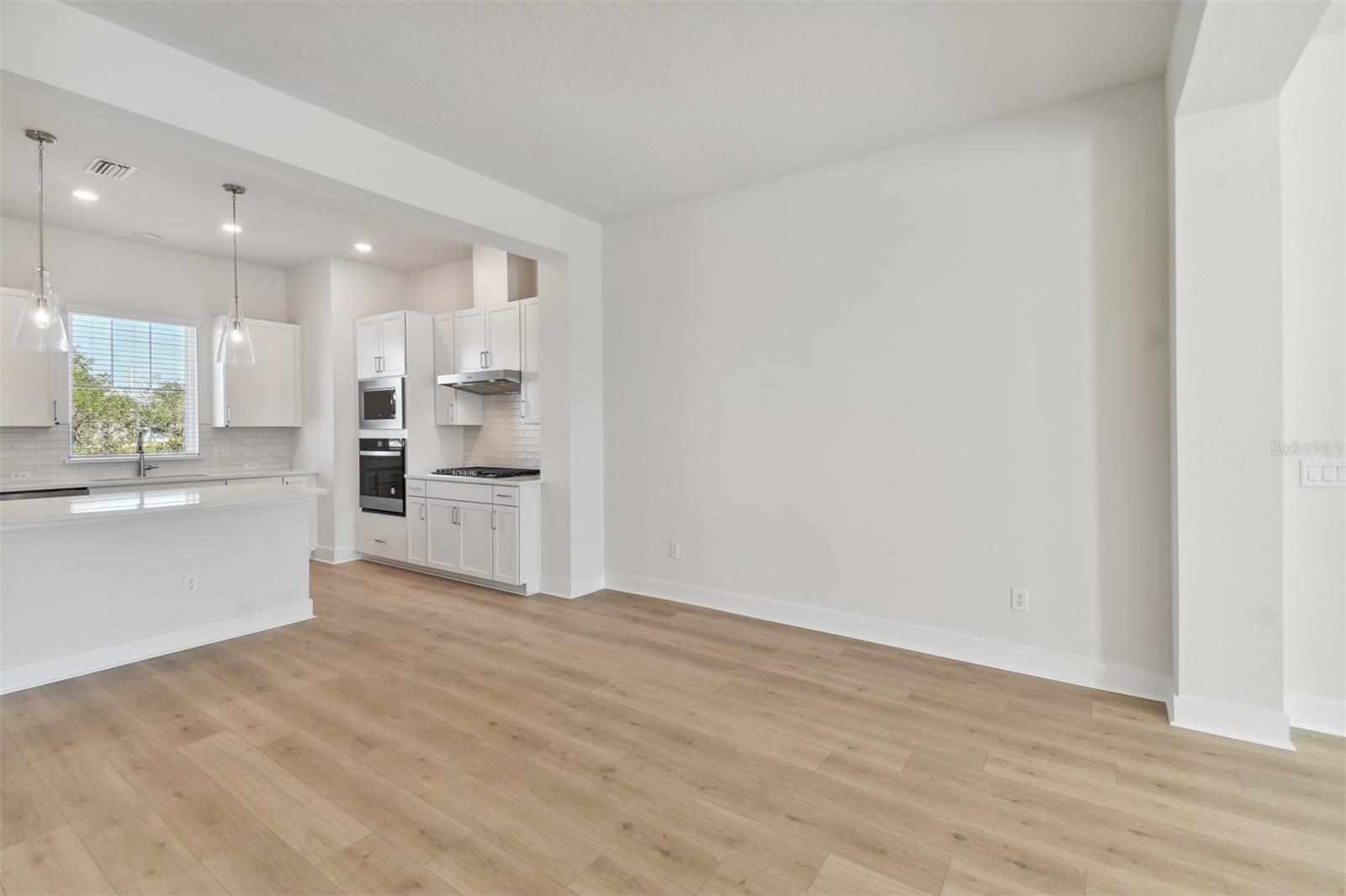 3130 4TH TER N, ST PETERSBURG, FL, 33713