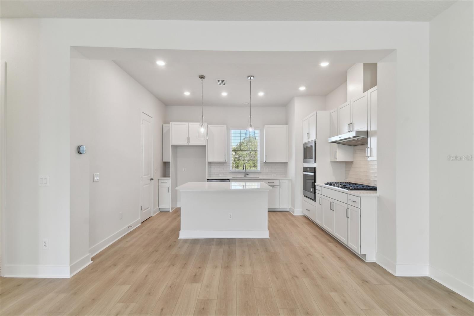 3130 4TH TER N, ST PETERSBURG, FL, 33713