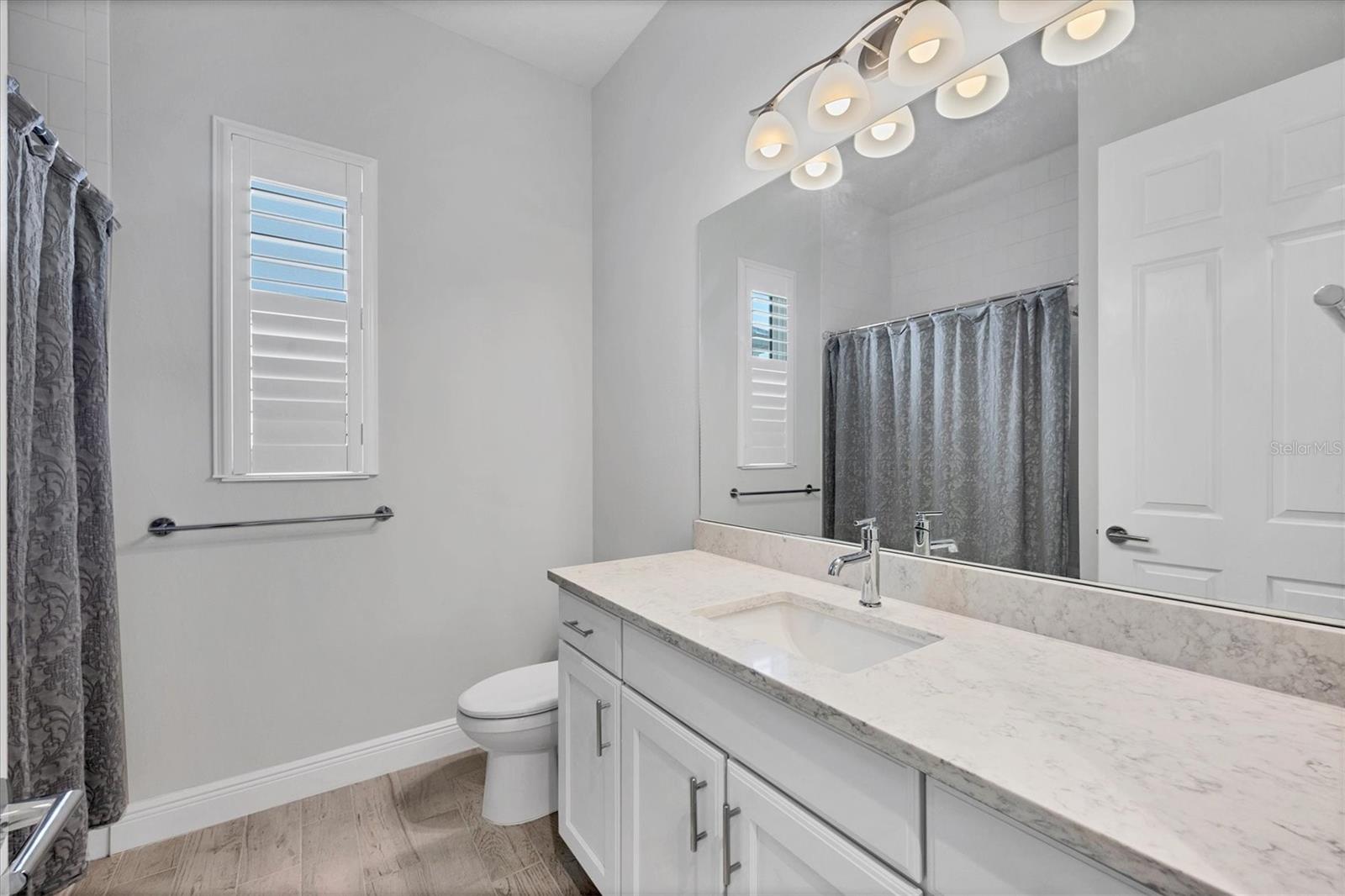 5203 TITLE ROW DR, BRADENTON, FL, 34210