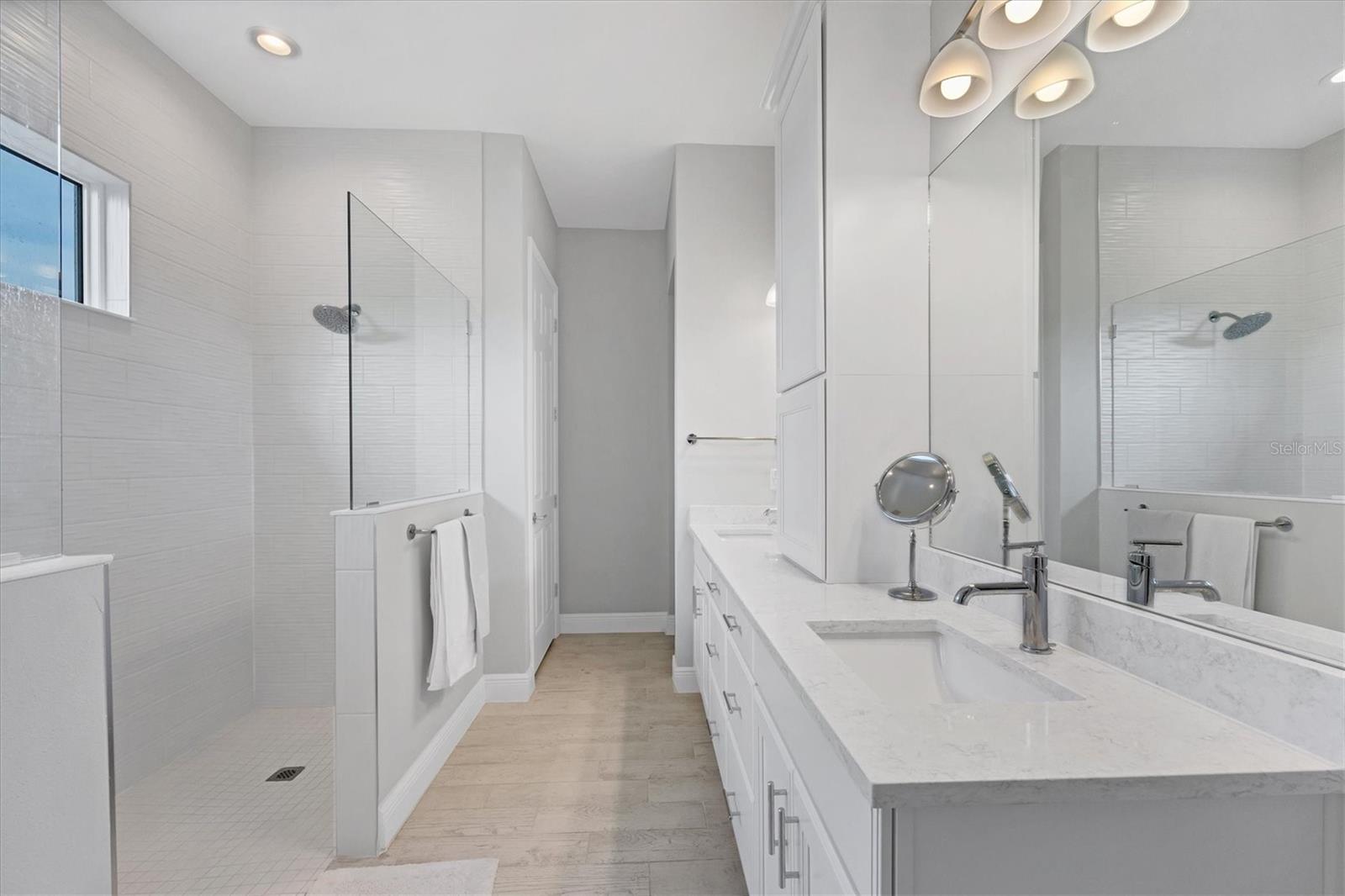 5203 TITLE ROW DR, BRADENTON, FL, 34210