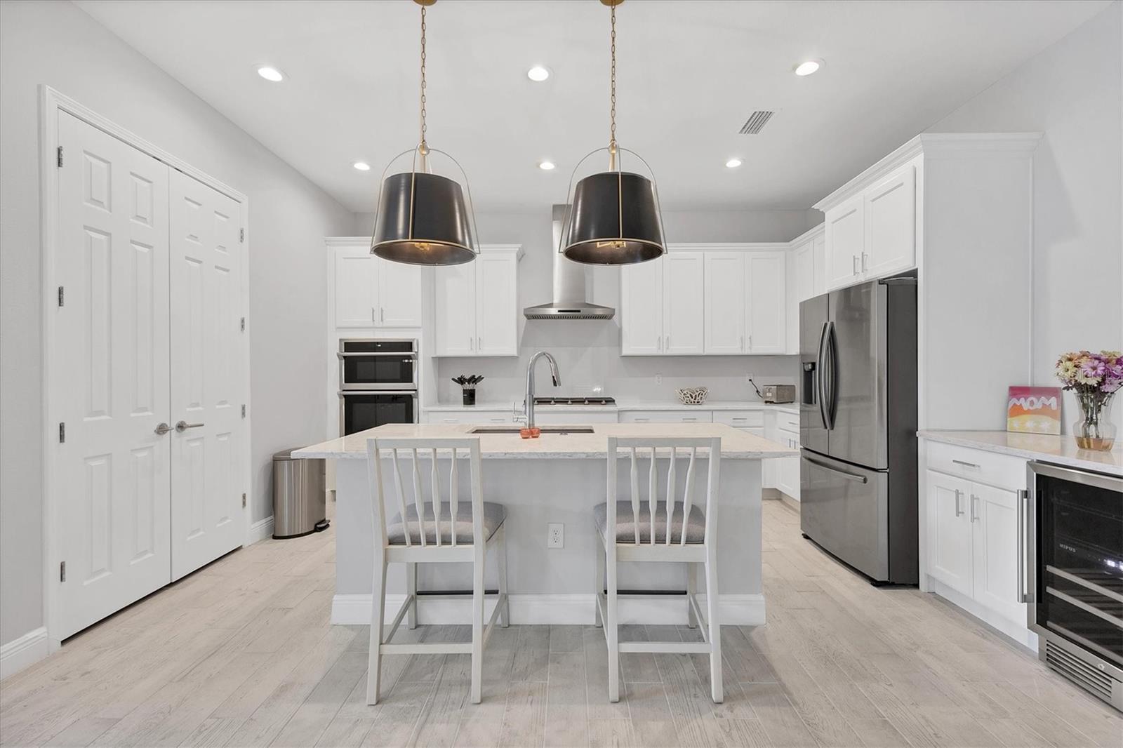 5203 TITLE ROW DR, BRADENTON, FL, 34210