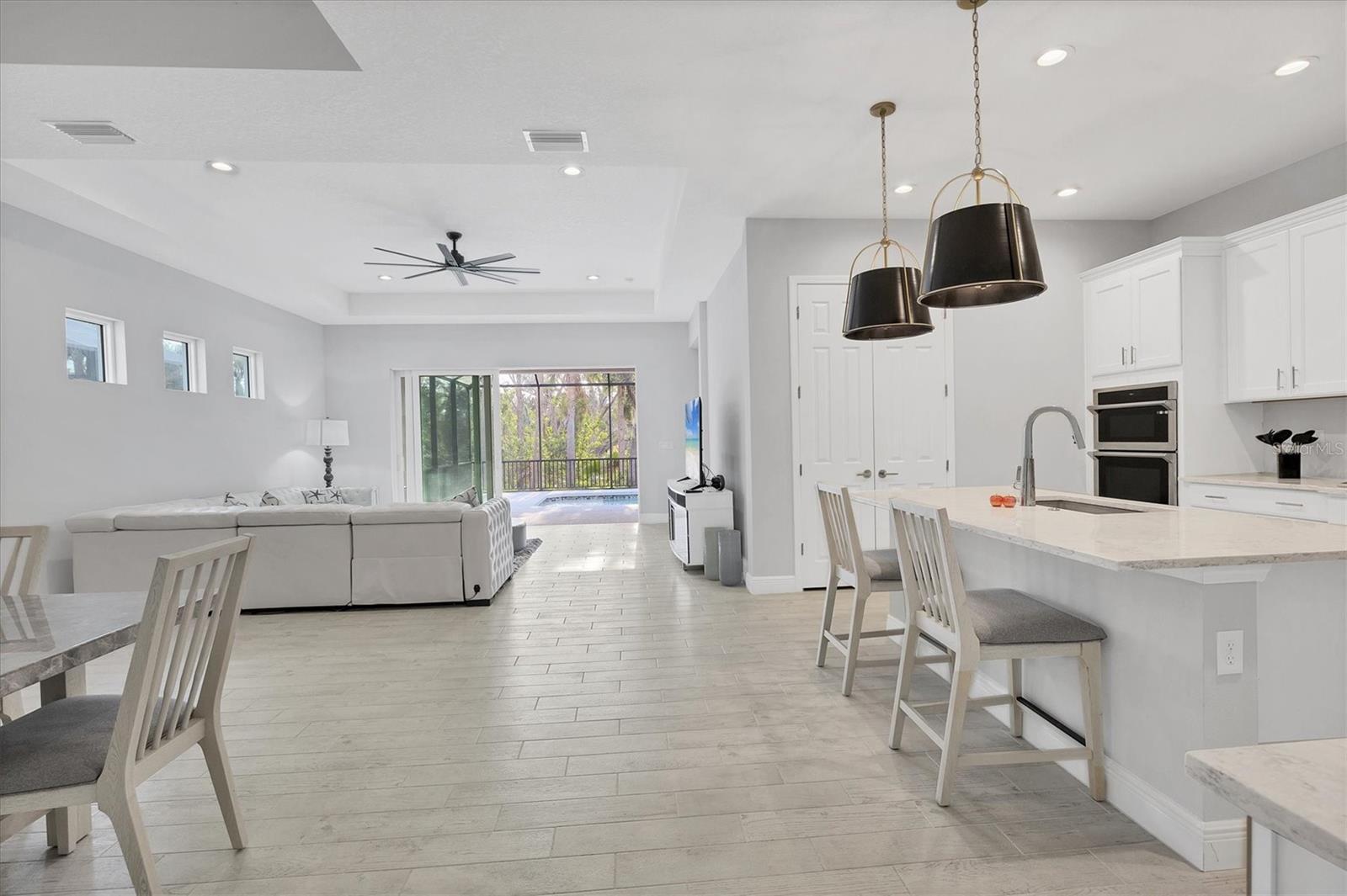 5203 TITLE ROW DR, BRADENTON, FL, 34210