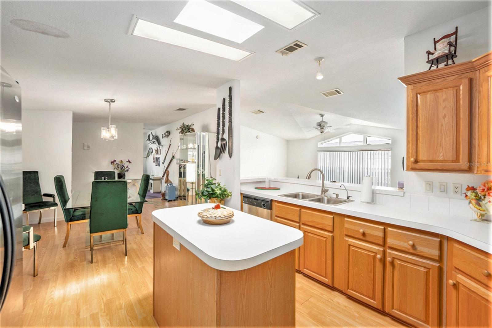 12501 ULMERTON RD #133, LARGO, FL, 33774