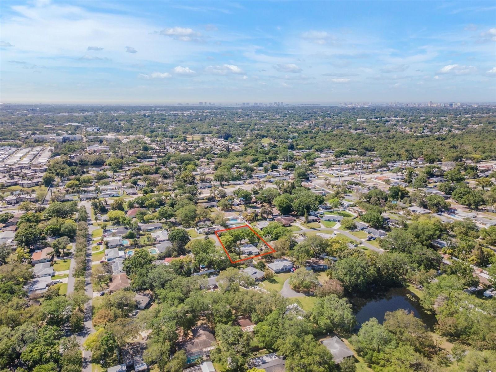 559 OAKWOOD DR, LARGO, FL, 33771