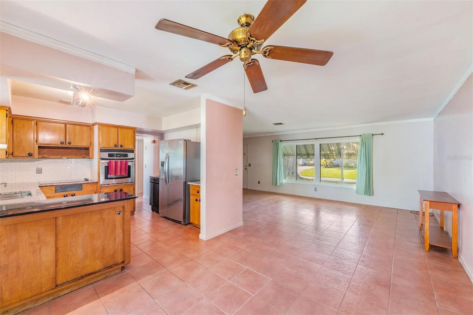 559 OAKWOOD DR, LARGO, FL, 33771