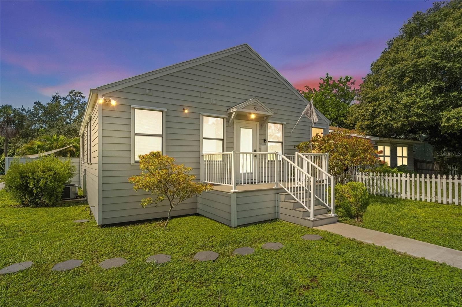 1500 9TH AVE N, ST PETERSBURG, FL, 33705