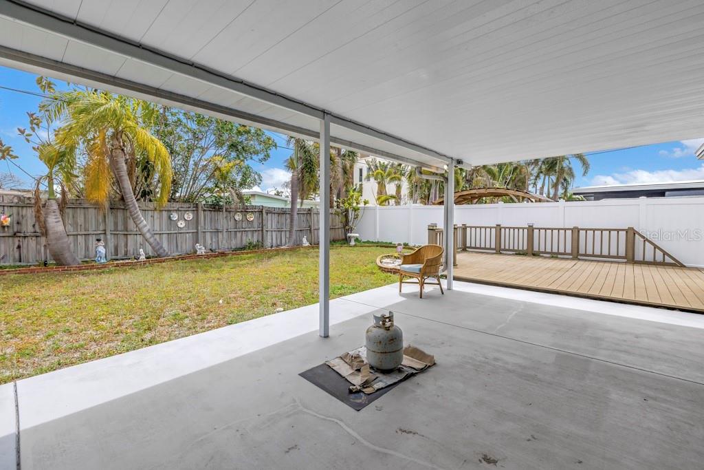 10215 3RD ST E, TREASURE ISLAND, FL, 33706