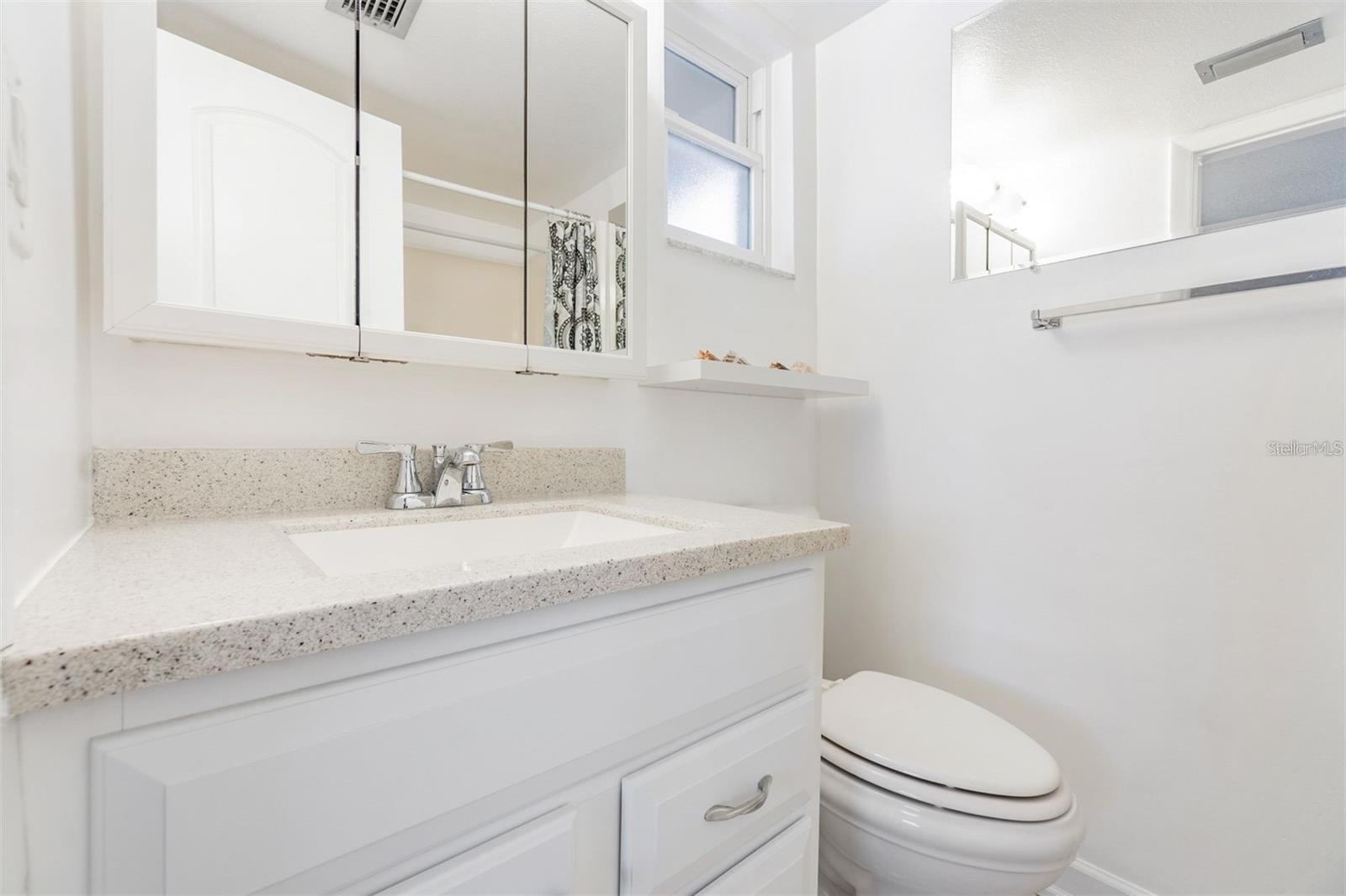 2525 WEST BAY DR #B44, BELLEAIR BLUFFS, FL, 33770