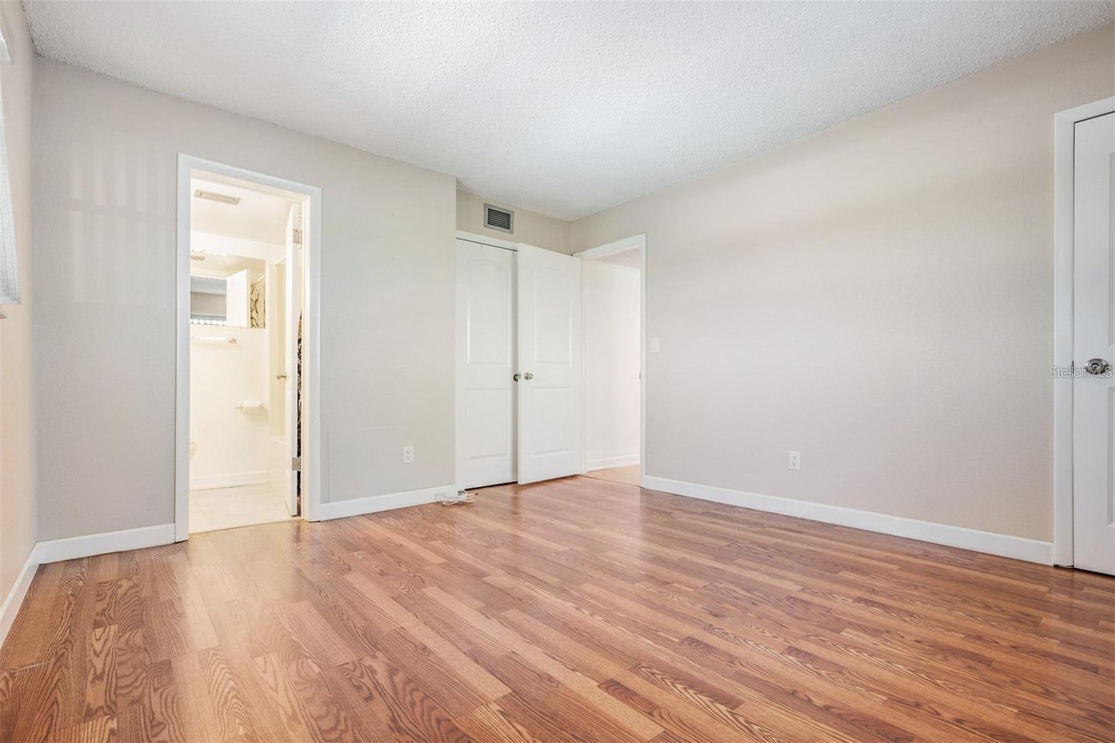 2525 WEST BAY DR #B44, BELLEAIR BLUFFS, FL, 33770