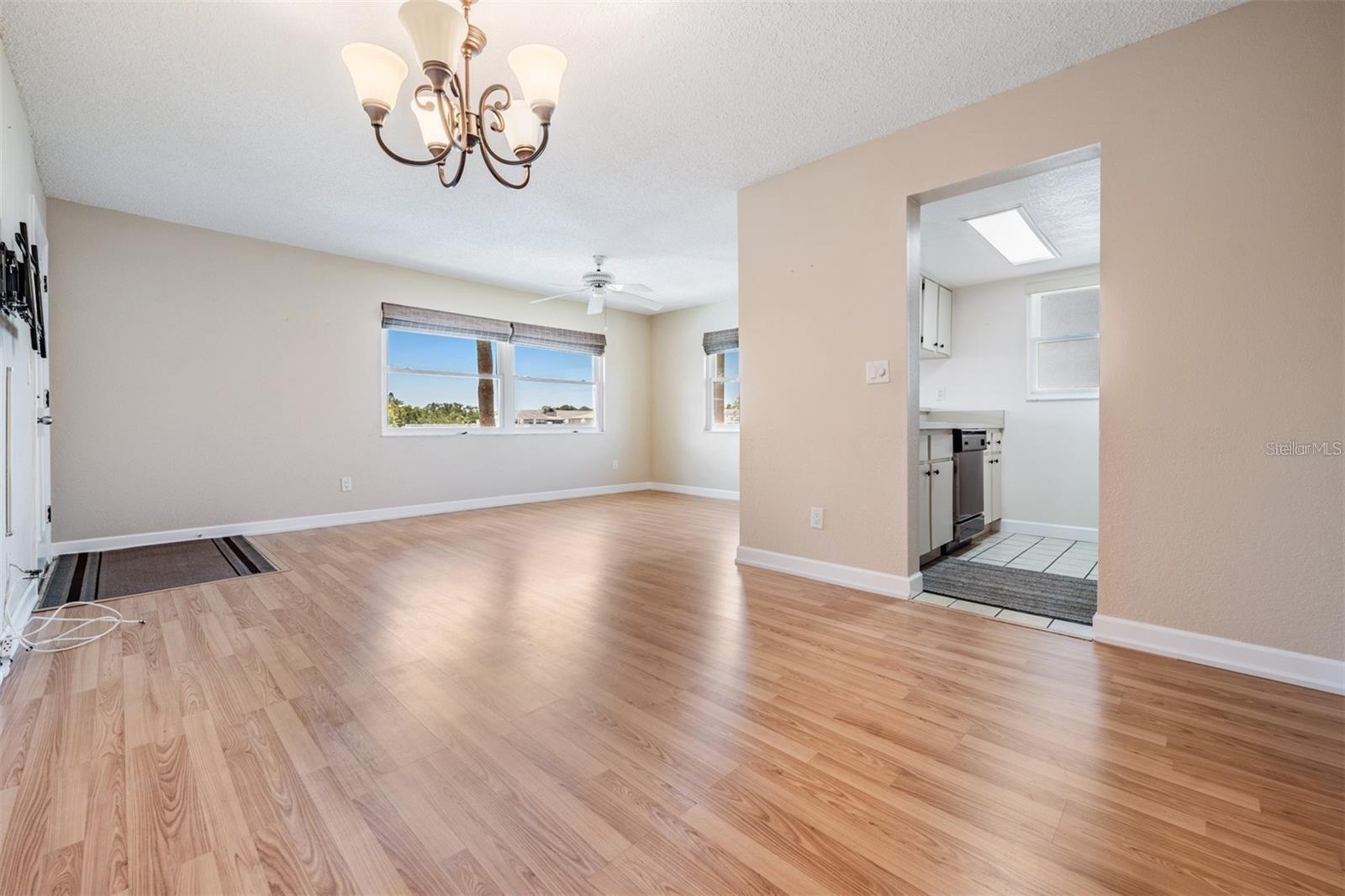 2525 WEST BAY DR #B44, BELLEAIR BLUFFS, FL, 33770