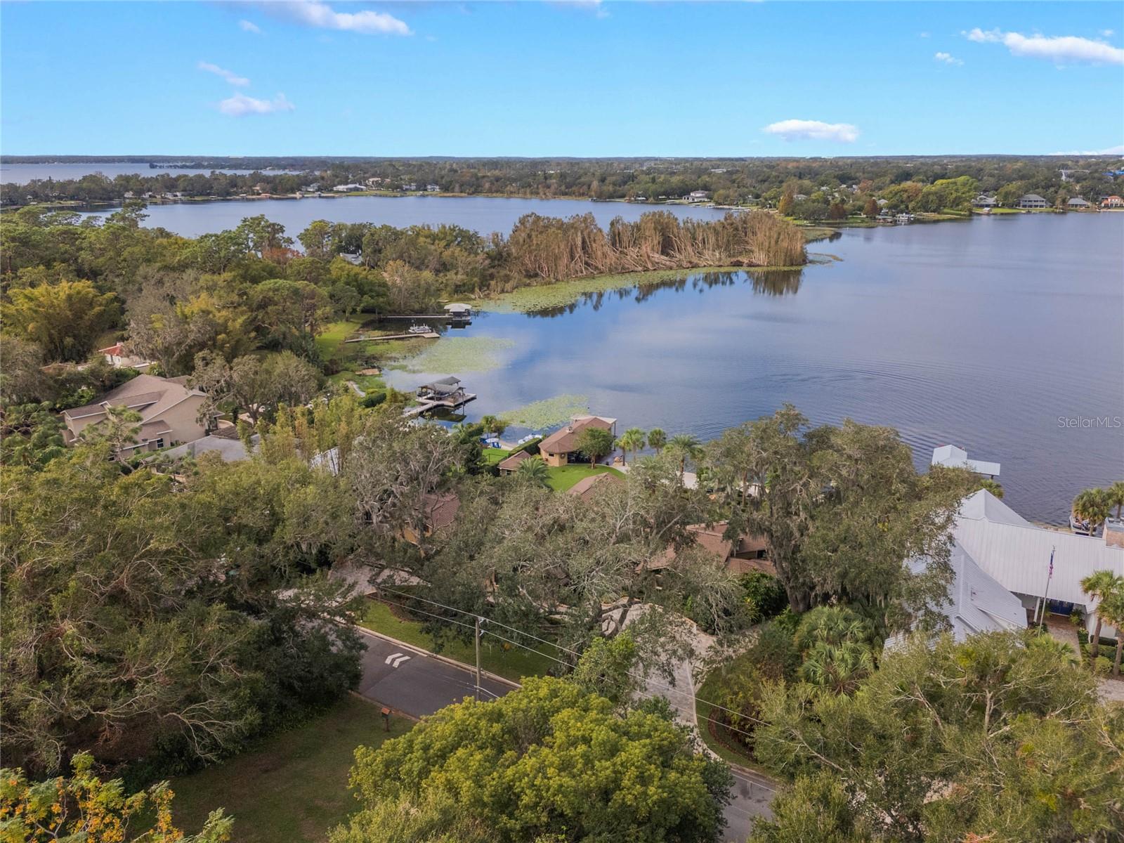 1945 OVERLOOK DR, MOUNT DORA, FL, 32757