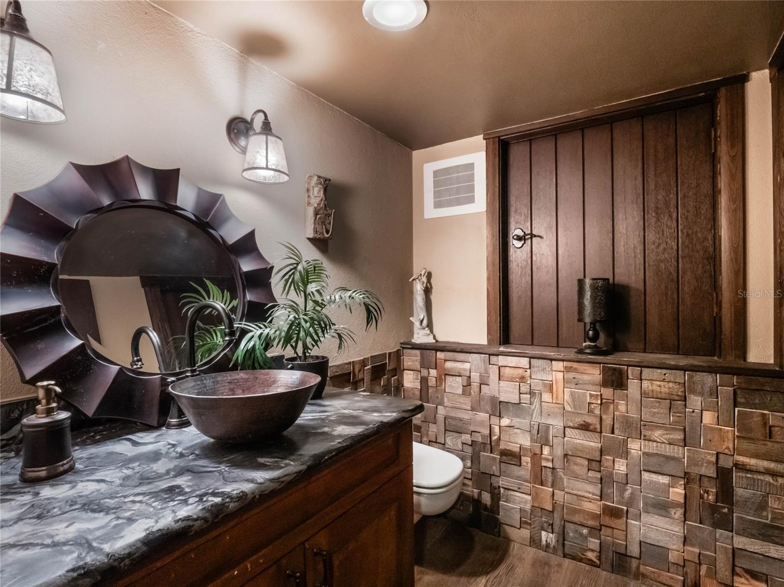 1945 OVERLOOK DR, MOUNT DORA, FL, 32757