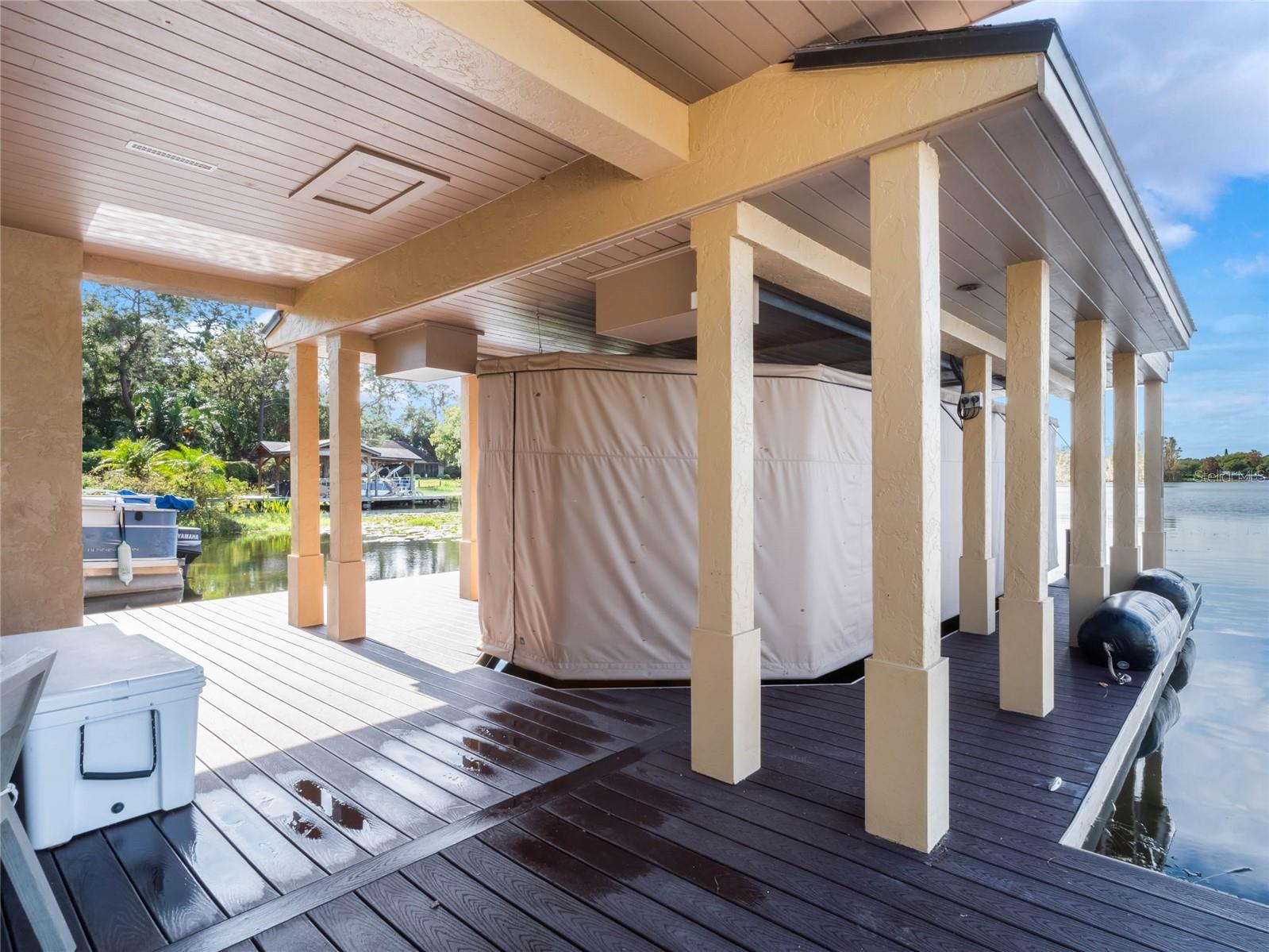 1945 OVERLOOK DR, MOUNT DORA, FL, 32757