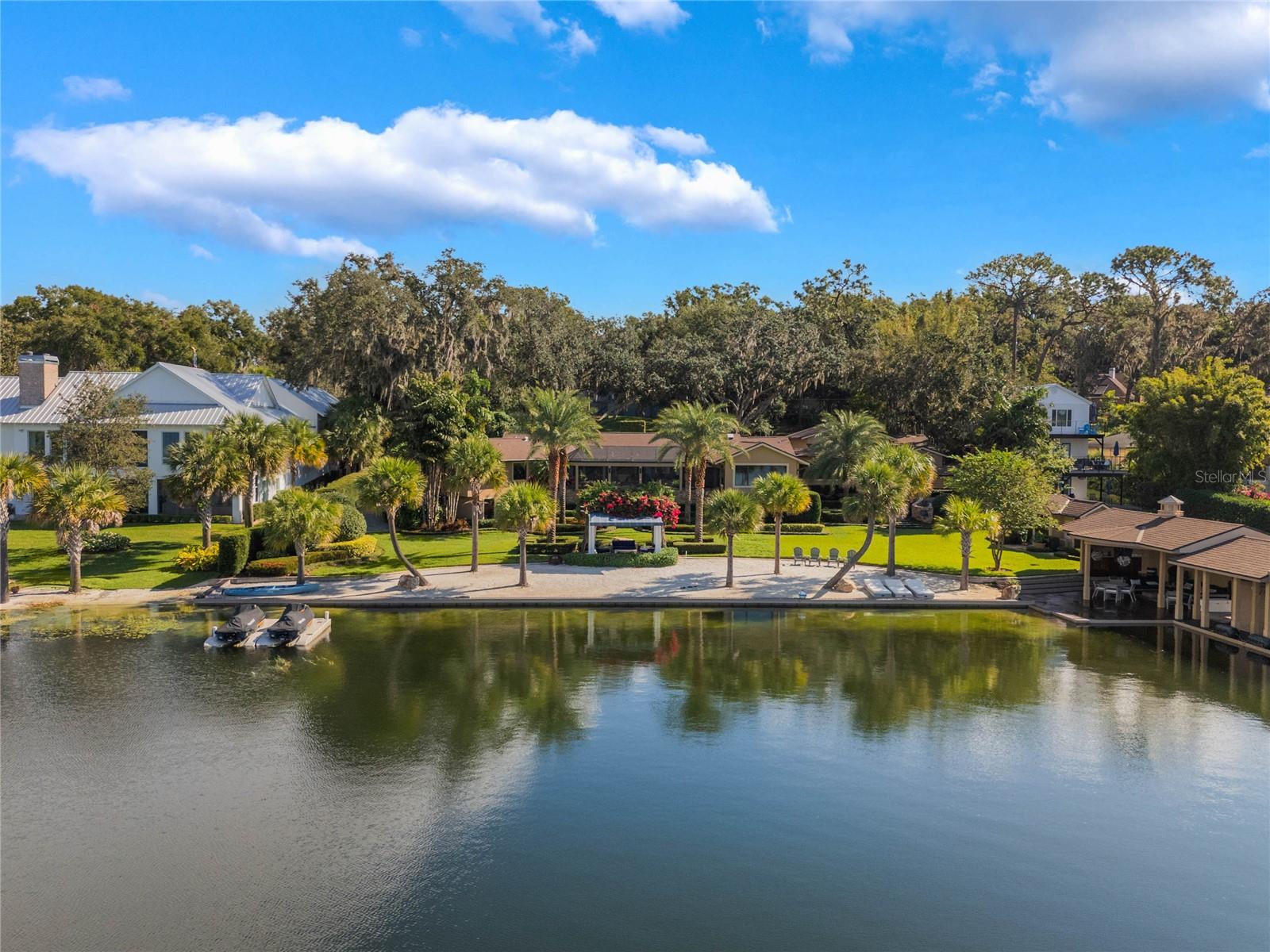 1945 OVERLOOK DR, MOUNT DORA, FL, 32757