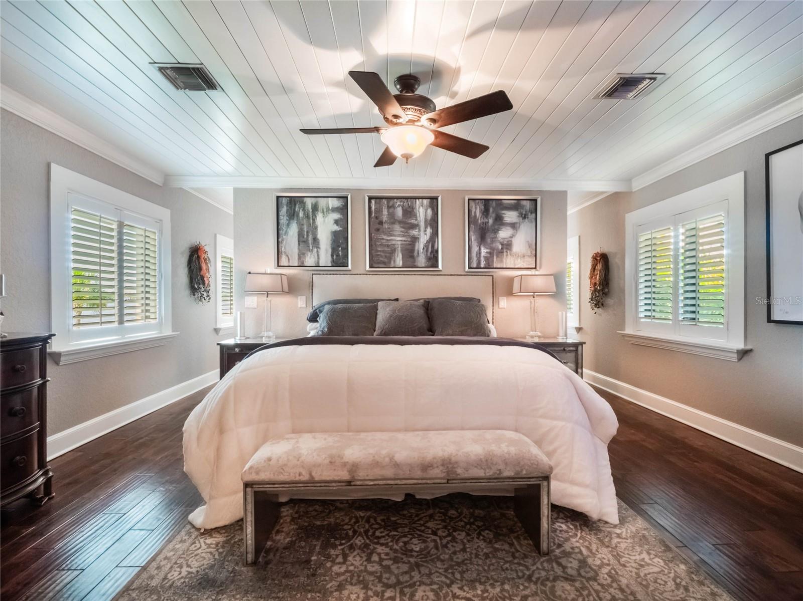 1945 OVERLOOK DR, MOUNT DORA, FL, 32757