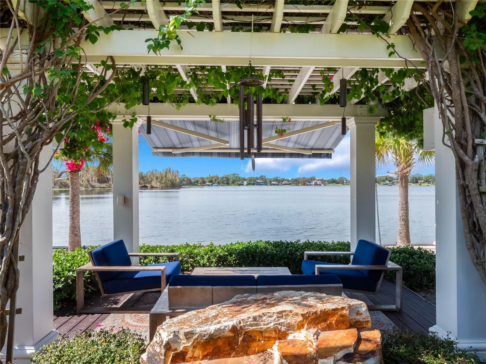 1945 OVERLOOK DR, MOUNT DORA, FL, 32757