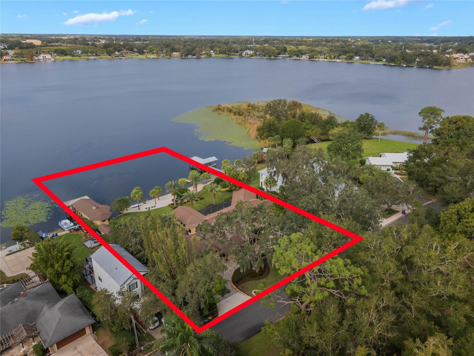 1945 OVERLOOK DR, MOUNT DORA, FL, 32757