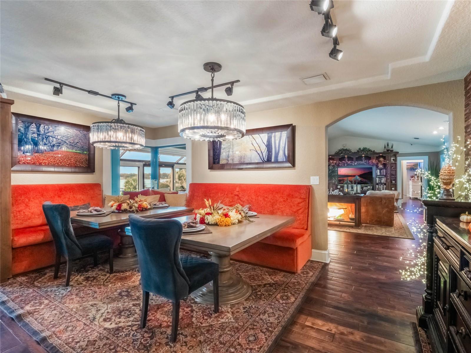 1945 OVERLOOK DR, MOUNT DORA, FL, 32757