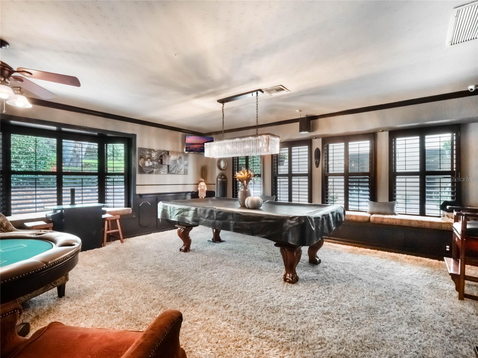 1945 OVERLOOK DR, MOUNT DORA, FL, 32757