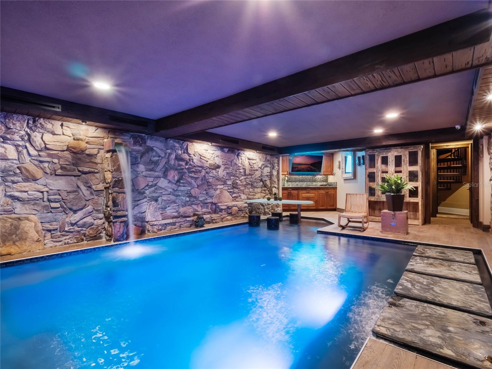 1945 OVERLOOK DR, MOUNT DORA, FL, 32757