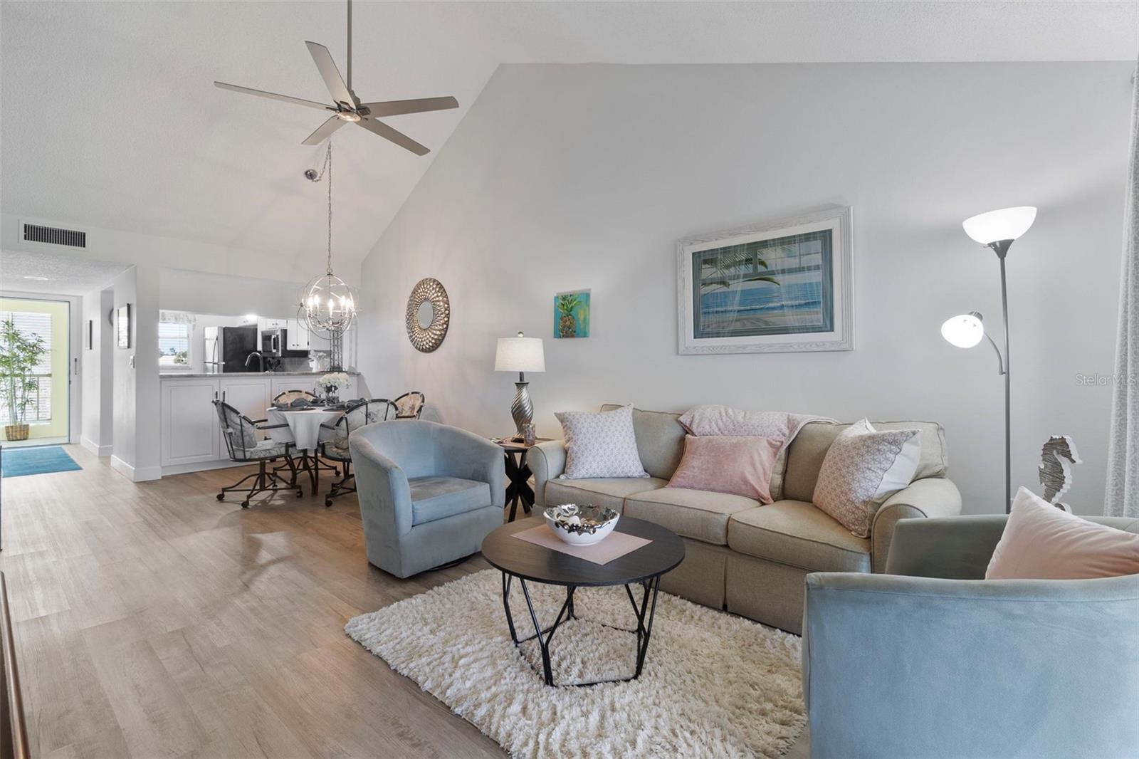 406 CERROMAR CIR N #326, VENICE, FL, 34293