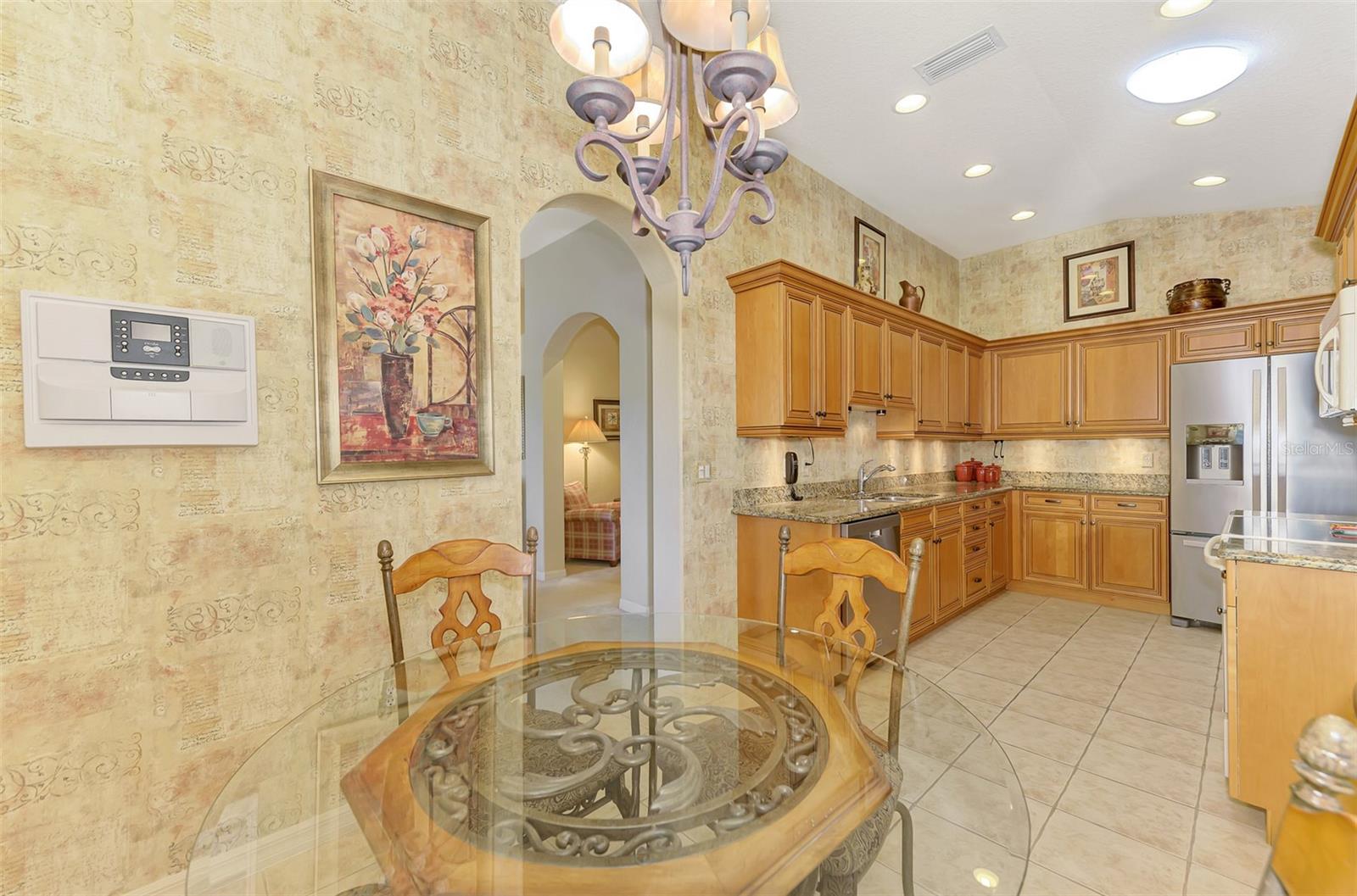 335 AUBURN WOODS CIR, VENICE, FL, 34292