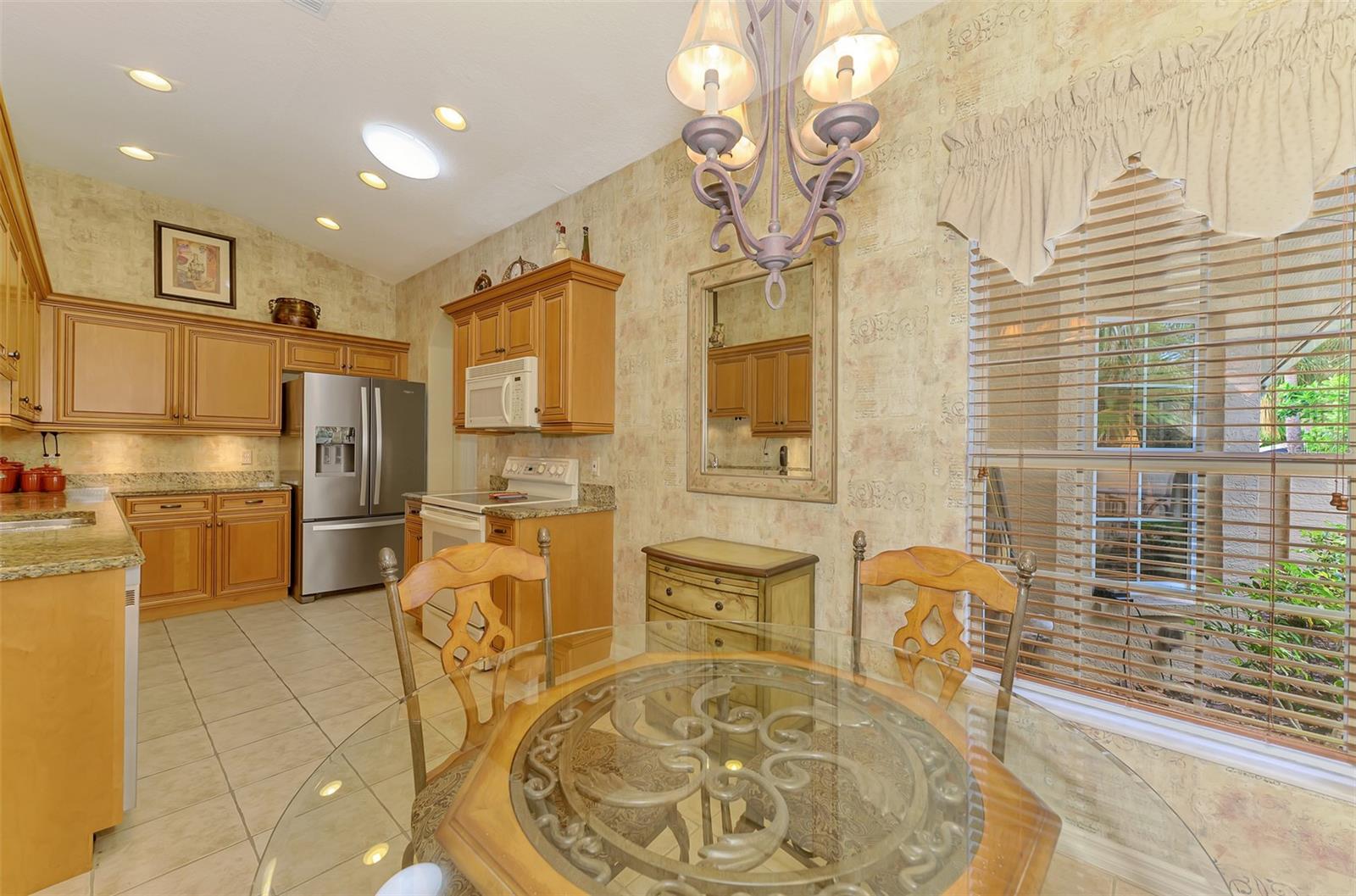 335 AUBURN WOODS CIR, VENICE, FL, 34292