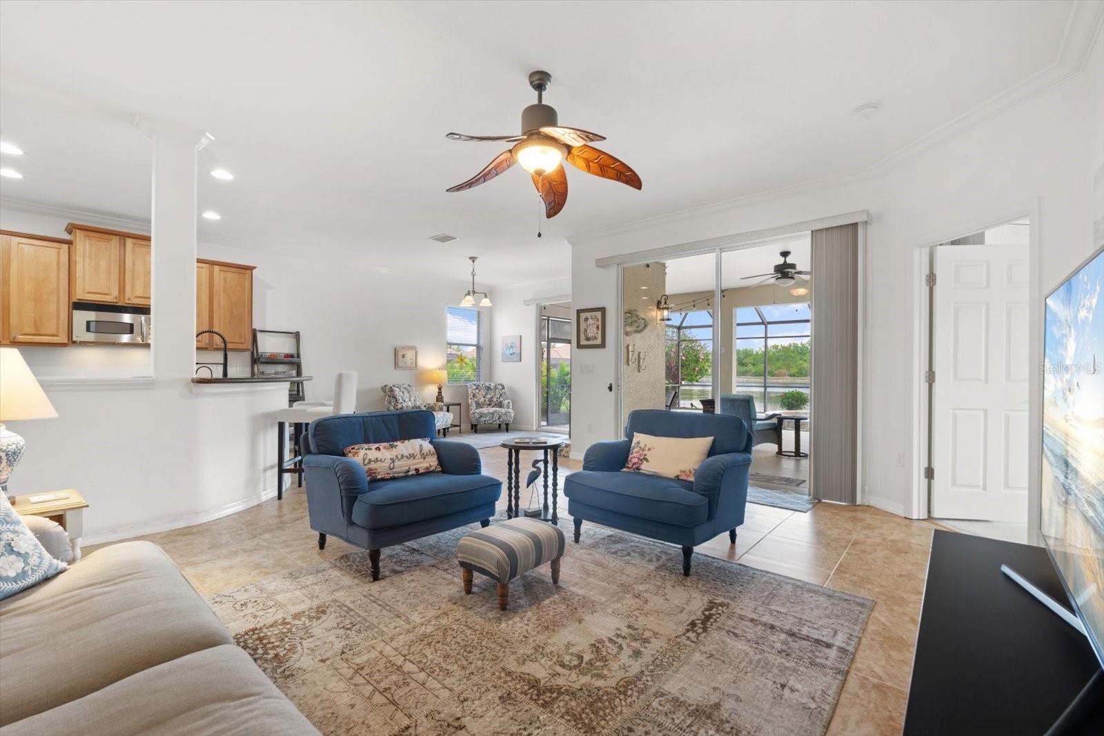 203 WINDING RIVER TRL, BRADENTON, FL, 34212