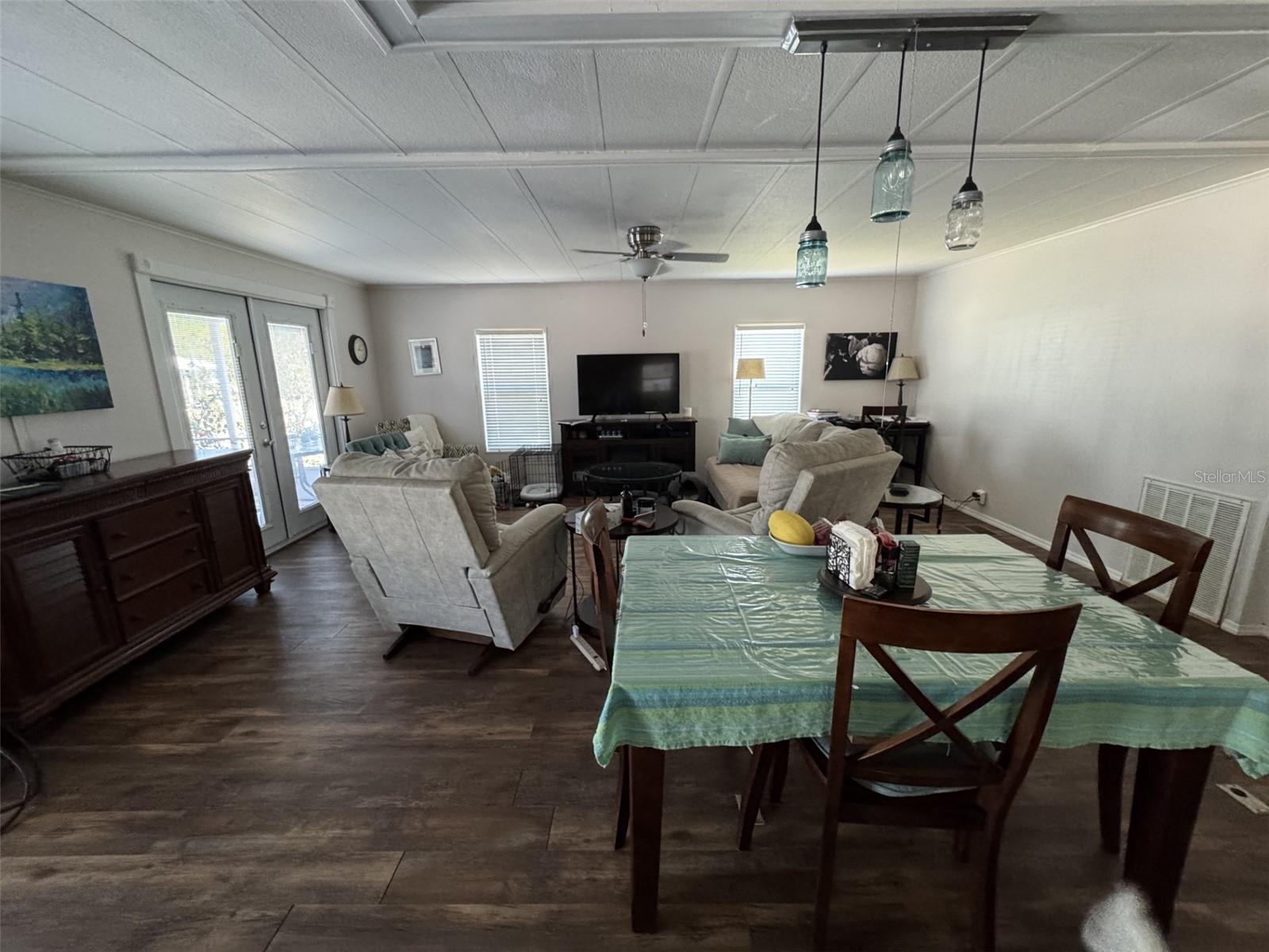 8689 BREEZE HILL DR, LAKE WALES, FL, 33898