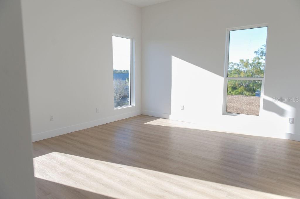 3826 POMPANO DR SE, ST PETERSBURG, FL, 33705