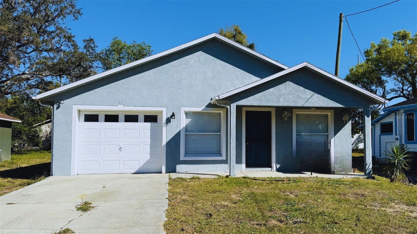 19 W ELLA J GILMORE ST, APOPKA, FL, 32703