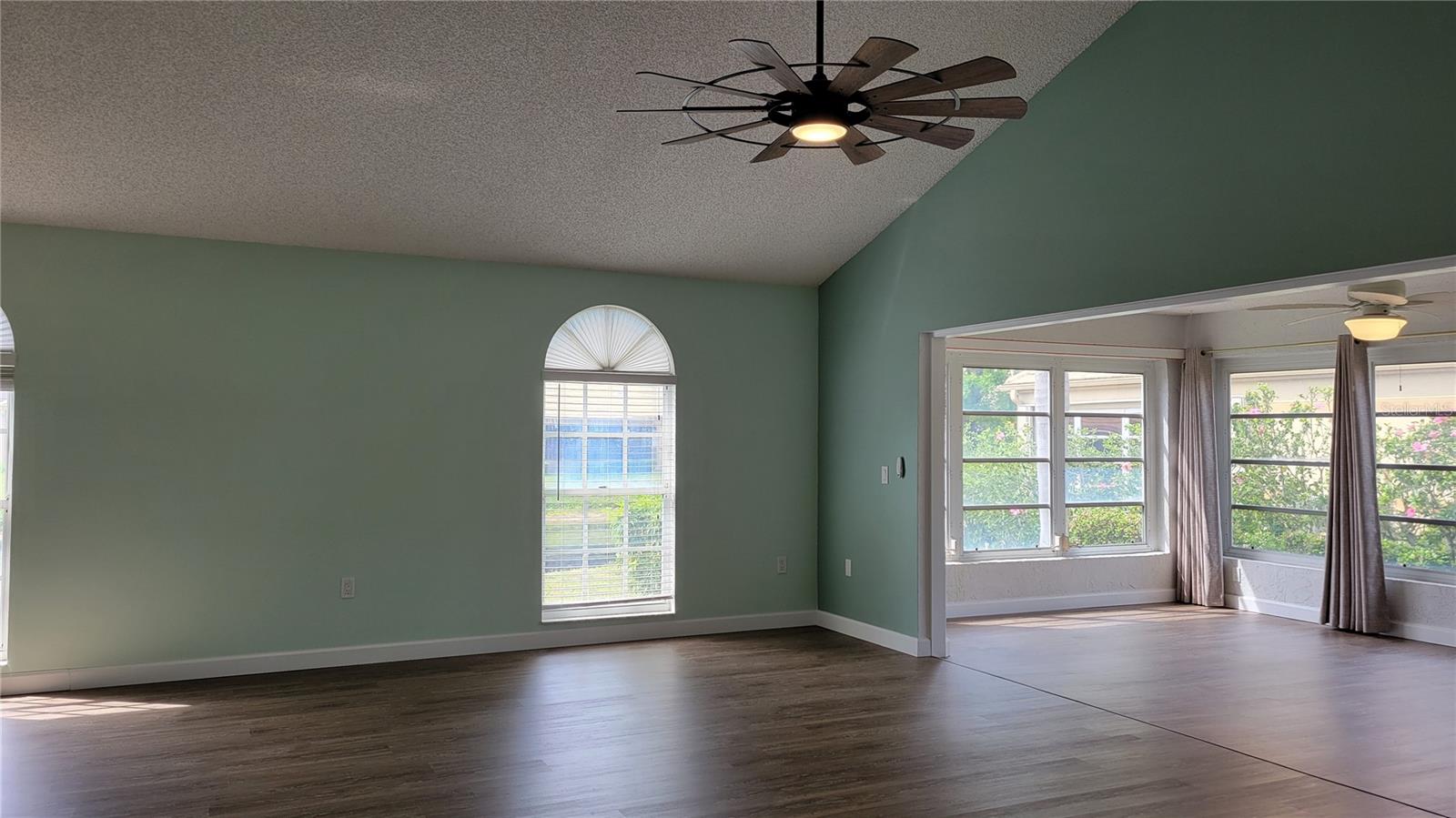 3520 57TH AVENUE CIR W #10, BRADENTON, FL, 34210