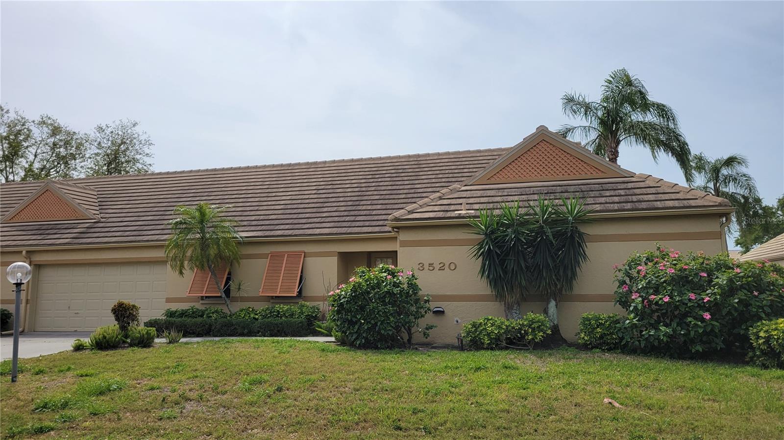 3520 57TH AVENUE CIR W #10, BRADENTON, FL, 34210