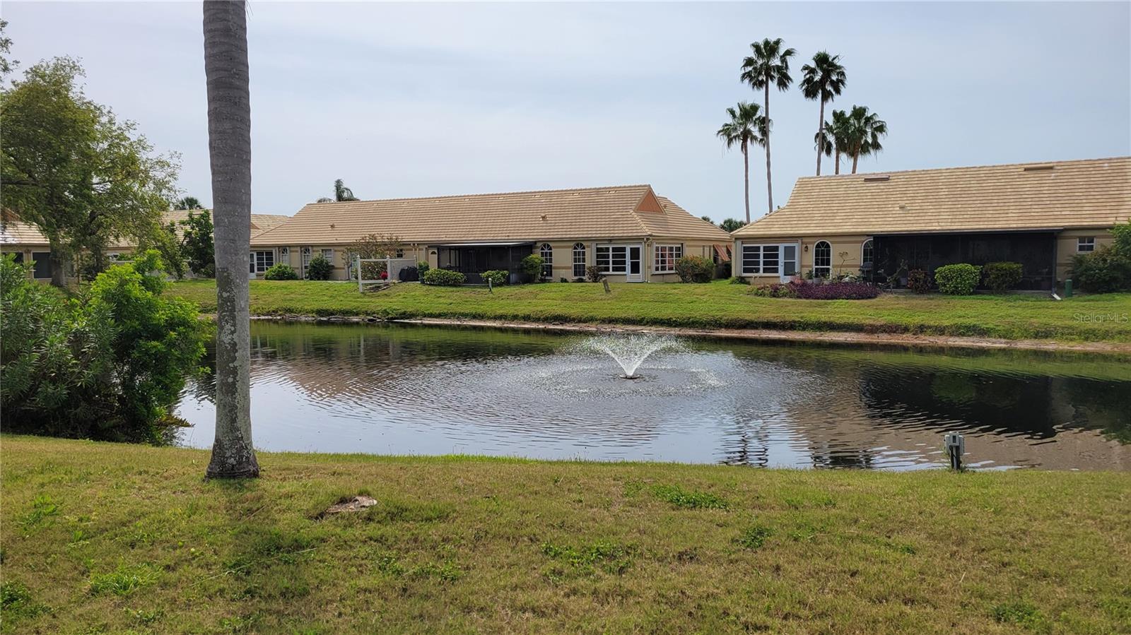 3520 57TH AVENUE CIR W #10, BRADENTON, FL, 34210