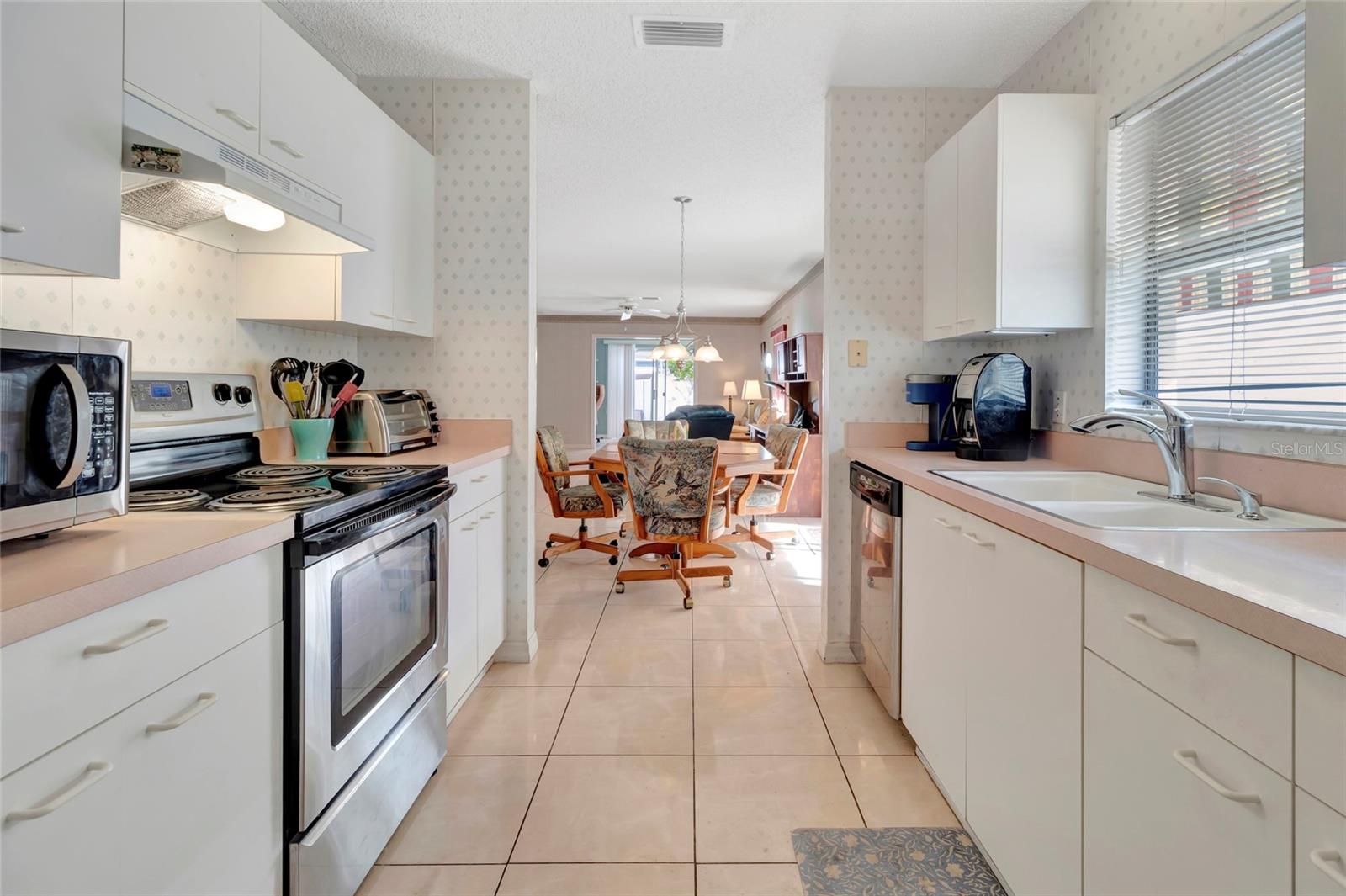 1319 LOMA LN, THE VILLAGES, FL, 32159