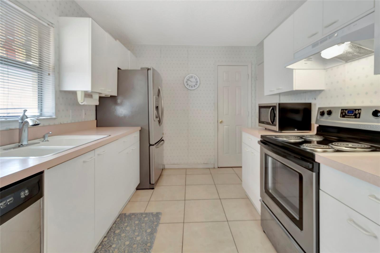 1319 LOMA LN, THE VILLAGES, FL, 32159